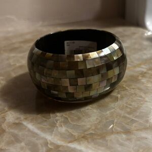 Tommy Bahama Shadow Shell Bangle NWT